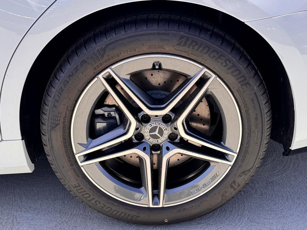 new 2024 Mercedes-Benz S-Class car, priced at $138,630