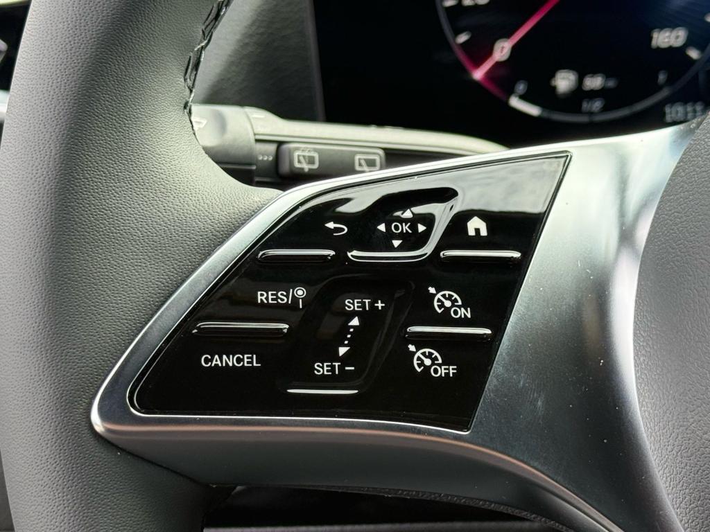 new 2026 Mercedes-Benz GLA 250 car, priced at $43,930