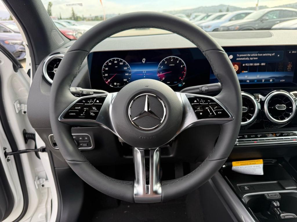 new 2026 Mercedes-Benz GLA 250 car, priced at $43,930