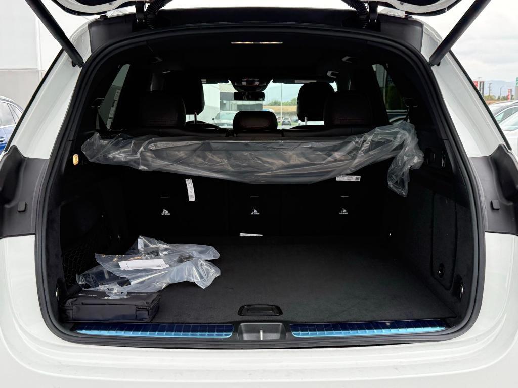 new 2026 Mercedes-Benz AMG GLE 53 car, priced at $102,415