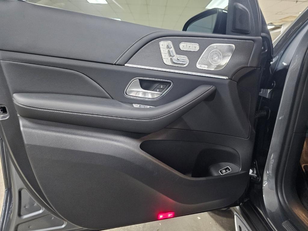 used 2024 Mercedes-Benz AMG GLS 63 car, priced at $121,999