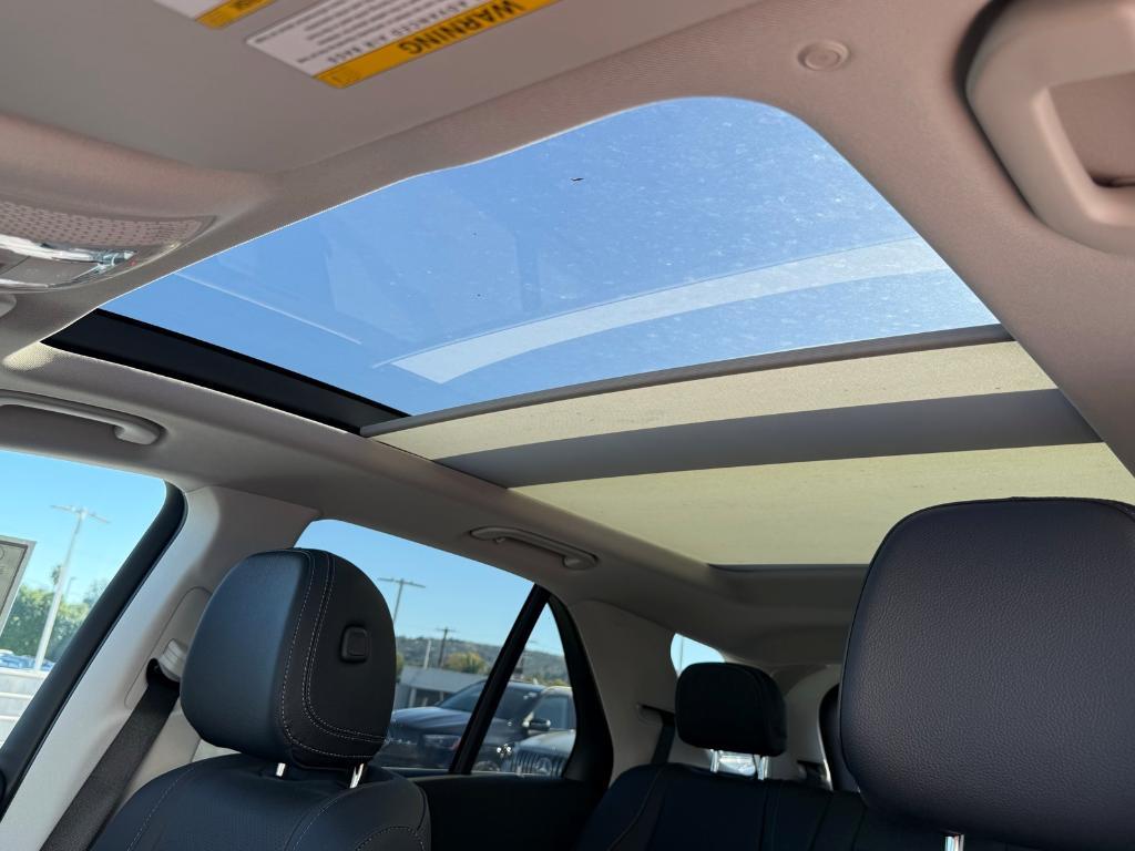 new 2025 Mercedes-Benz GLE 350 car, priced at $78,265