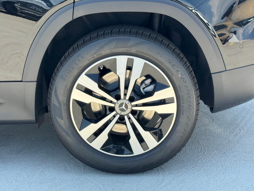 new 2026 Mercedes-Benz GLB 250 car, priced at $49,990