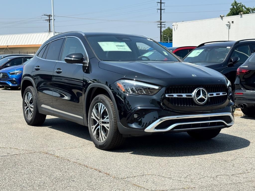 new 2025 Mercedes-Benz GLA 250 car, priced at $46,195