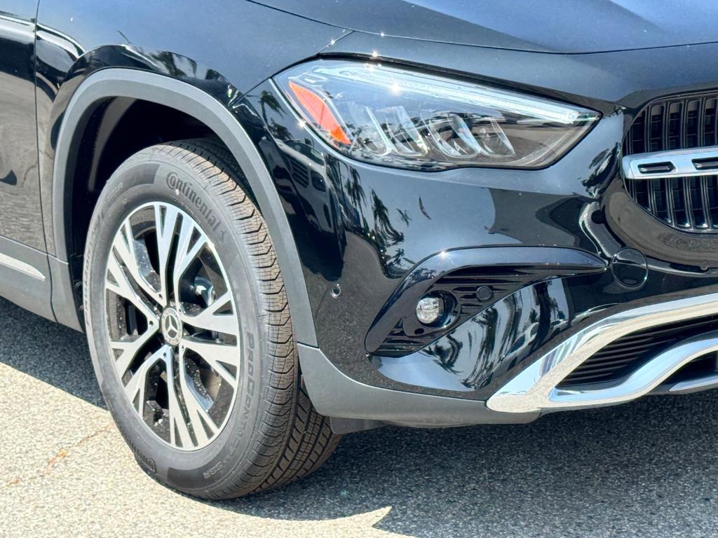 new 2025 Mercedes-Benz GLA 250 car, priced at $46,195