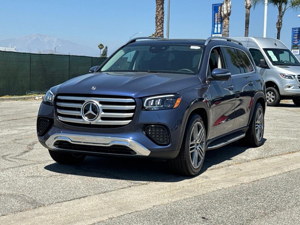 new 2026 Mercedes-Benz GLS 450 car, priced at $92,690