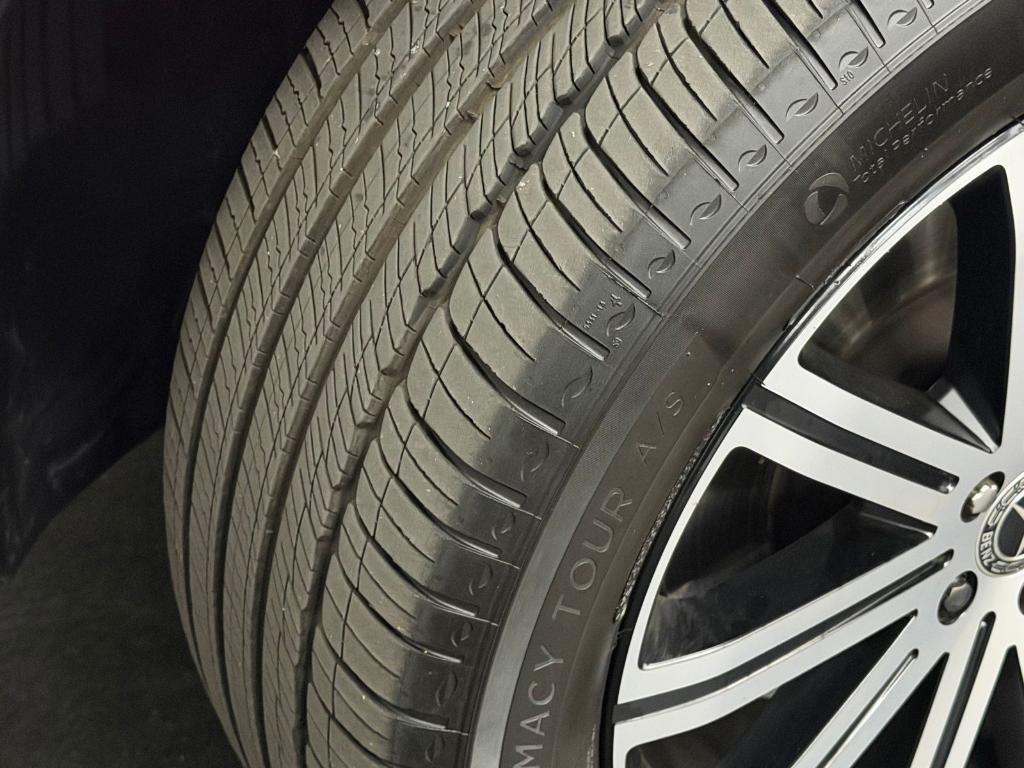 used 2026 Mercedes-Benz GLE 350 car, priced at $64,047