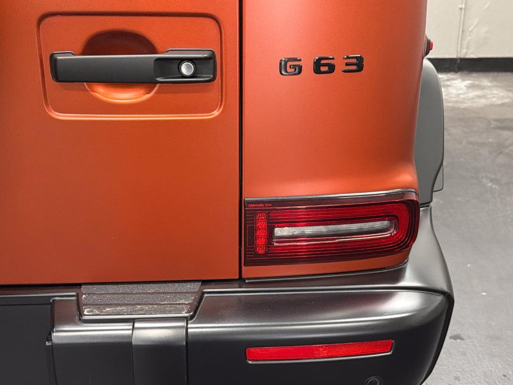 Mercedes-Benz G-Class view 15