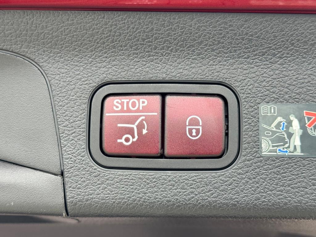 new 2025 Mercedes-Benz AMG GLS 63 car, priced at $175,185