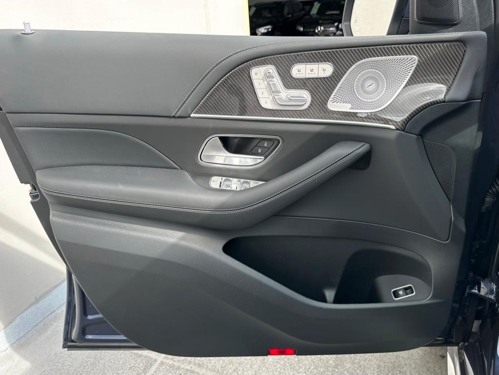 new 2025 Mercedes-Benz AMG GLE 63 car, priced at $136,745