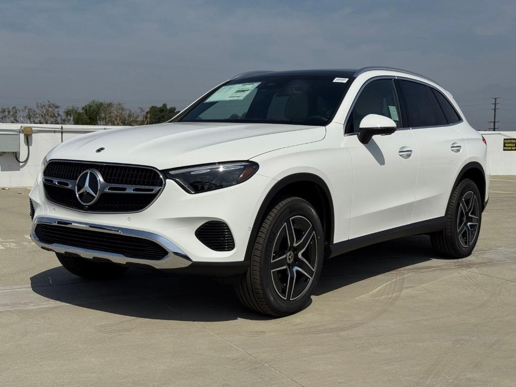 new 2026 Mercedes-Benz GLC 300 car, priced at $57,590
