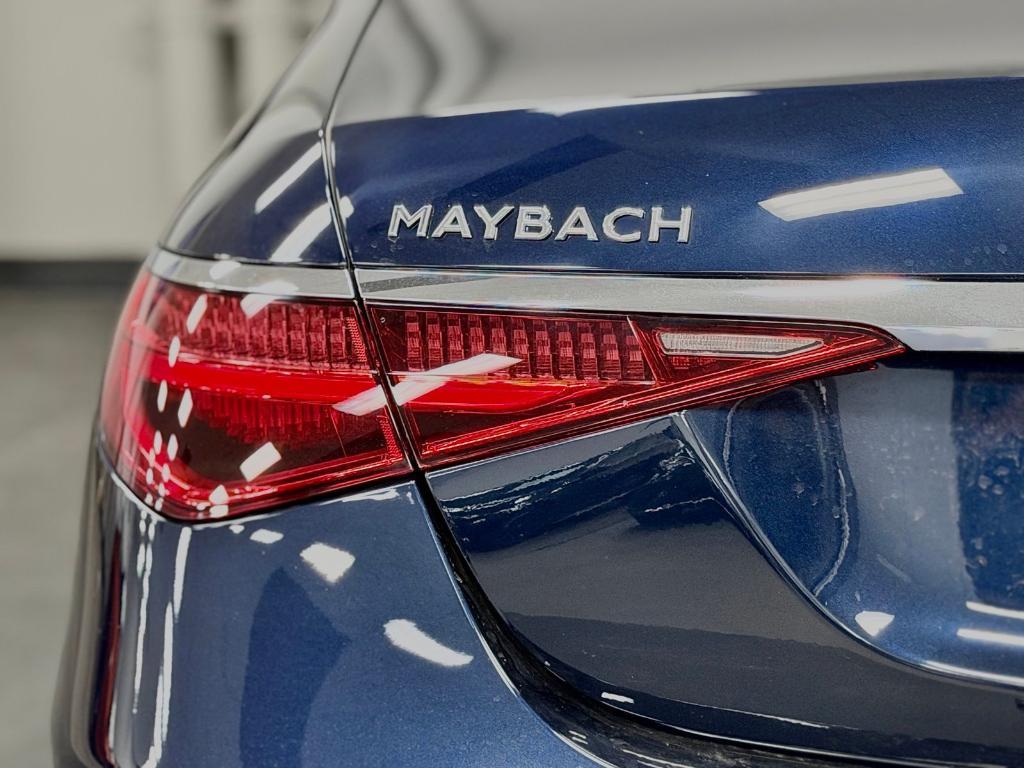 new 2026 Mercedes-Benz Maybach S 580 car, priced at $220,135
