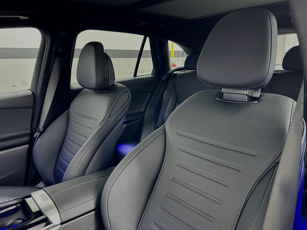 new 2026 Mercedes-Benz GLC 300 car, priced at $62,365