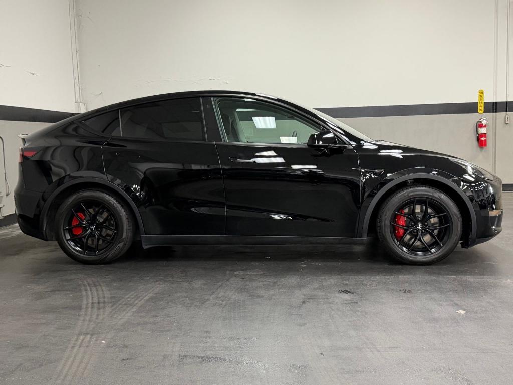 used 2022 Tesla Model Y car, priced at $33,564