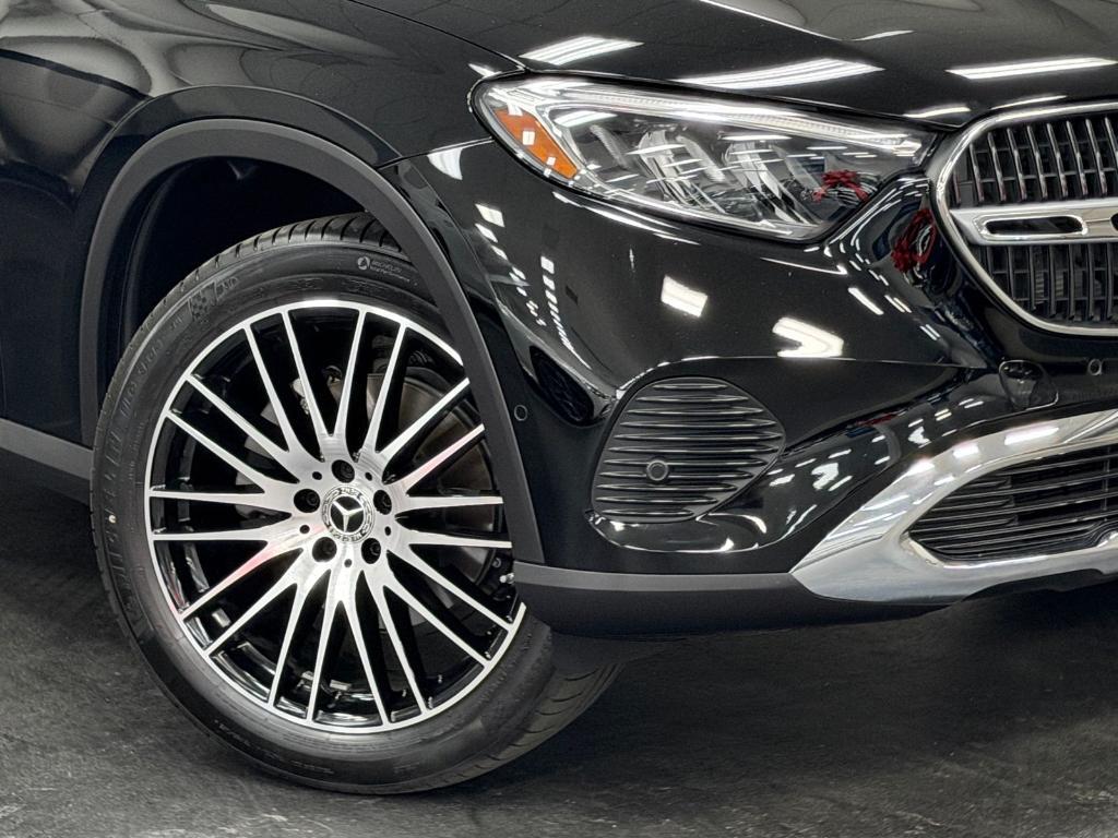 used 2026 Mercedes-Benz GLC 300 car, priced at $52,588