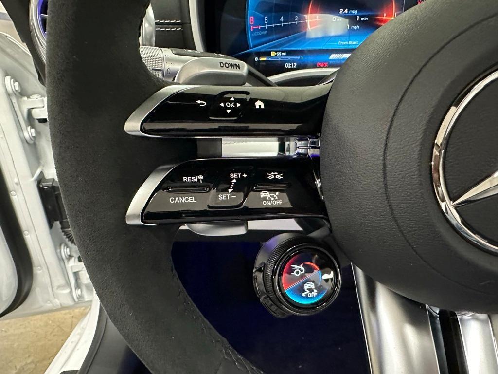 new 2024 Mercedes-Benz AMG SL 63 car, priced at $215,800