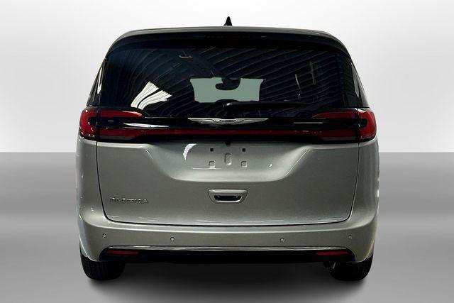 new 2026 Chrysler Pacifica car, priced at $39,745