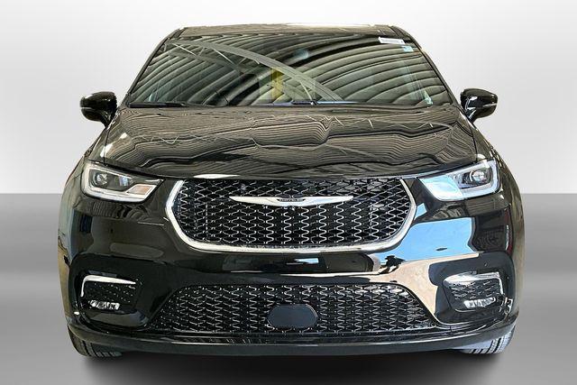 new 2026 Chrysler Pacifica car, priced at $37,111