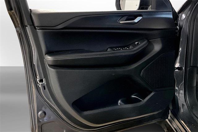 used 2023 Jeep Grand Cherokee L car, priced at $23,795