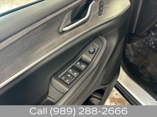 used 2024 Jeep Grand Cherokee L car, priced at $28,595