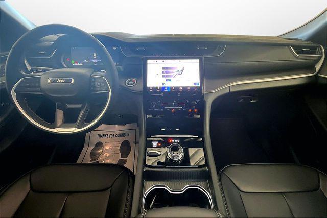 new 2025 Jeep Grand Cherokee car, priced at $42,089