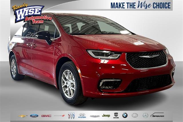 new 2026 Chrysler Pacifica car, priced at $46,135