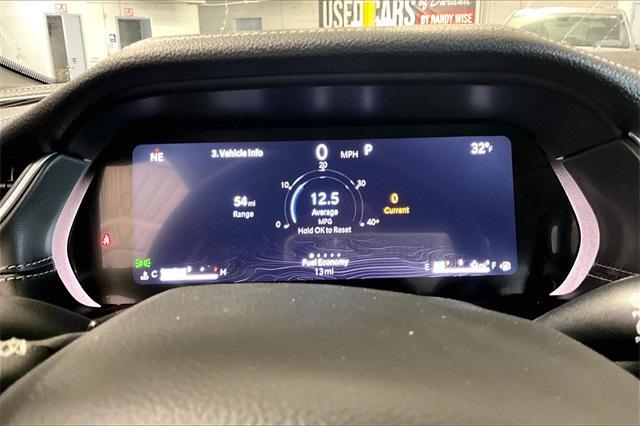 new 2025 Jeep Grand Cherokee car, priced at $43,919