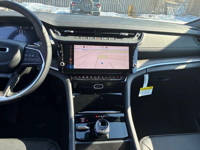 new 2026 Jeep Grand Cherokee car, priced at $44,562