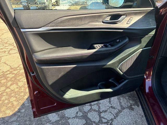 new 2026 Jeep Grand Cherokee car, priced at $44,562