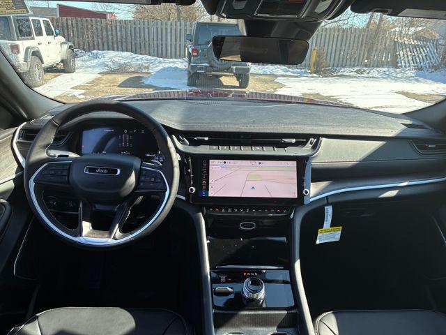 new 2026 Jeep Grand Cherokee car, priced at $44,562