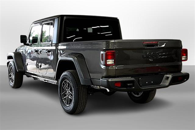 new 2025 Jeep Gladiator car, priced at $43,124