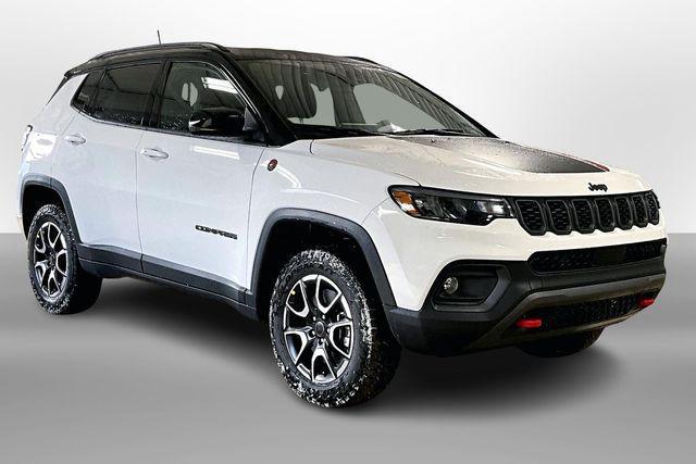 new 2026 Jeep Compass car, priced at $30,693