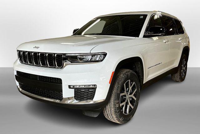 new 2025 Jeep Grand Cherokee L car, priced at $42,312