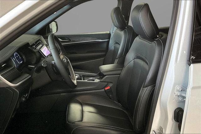 new 2025 Jeep Grand Cherokee L car, priced at $42,312