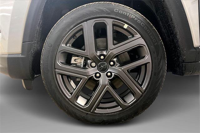 new 2026 Jeep Compass car, priced at $34,120