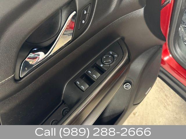 used 2023 GMC Acadia car, priced at $21,364