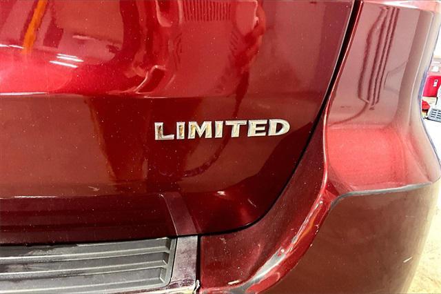 used 2019 Jeep Grand Cherokee car, priced at $17,895