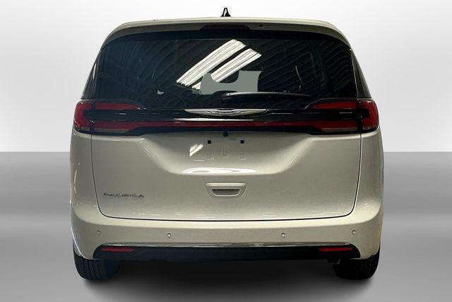 new 2026 Chrysler Pacifica car, priced at $37,857