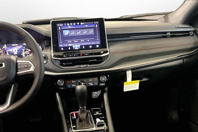 new 2026 Jeep Compass car, priced at $35,390