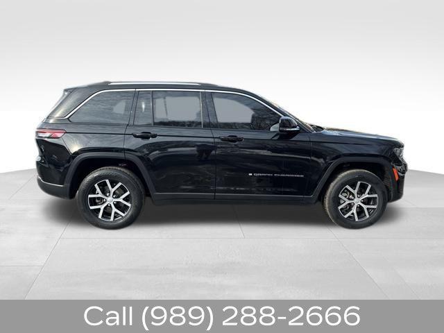 used 2023 Jeep Grand Cherokee car, priced at $24,795
