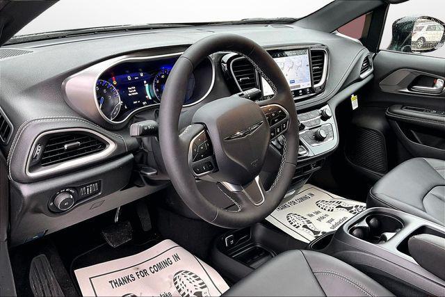 new 2026 Chrysler Pacifica car, priced at $39,321