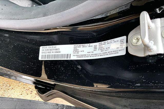 new 2026 Chrysler Pacifica car, priced at $39,321