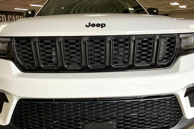 new 2025 Jeep Grand Cherokee car, priced at $40,826