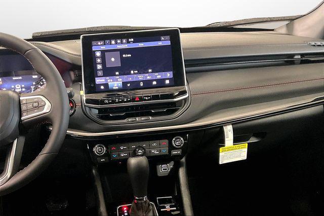 new 2026 Jeep Compass car, priced at $28,943