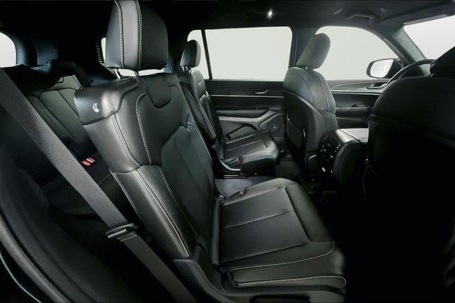 new 2025 Jeep Grand Cherokee L car, priced at $41,086