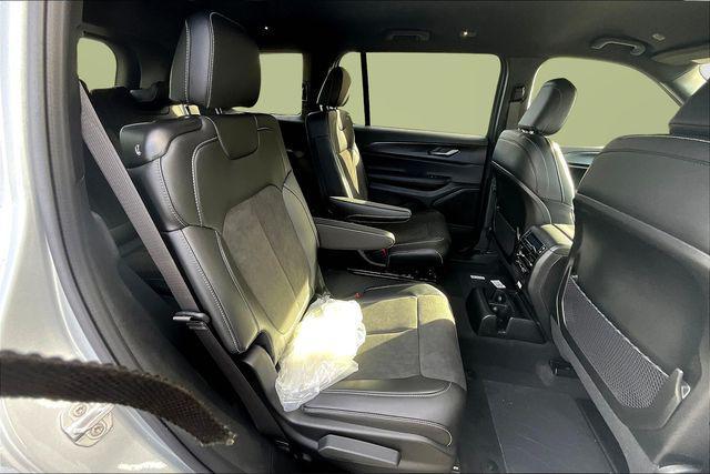 new 2025 Jeep Grand Cherokee L car, priced at $39,557