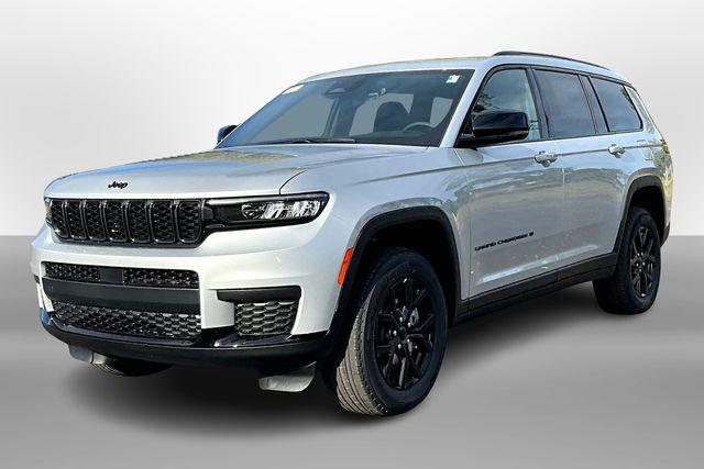 new 2025 Jeep Grand Cherokee L car, priced at $39,557