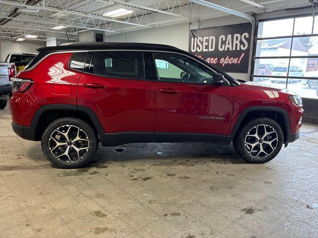 new 2026 Jeep Compass car, priced at $31,689