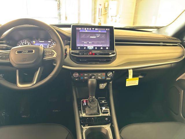 new 2026 Jeep Compass car, priced at $31,689