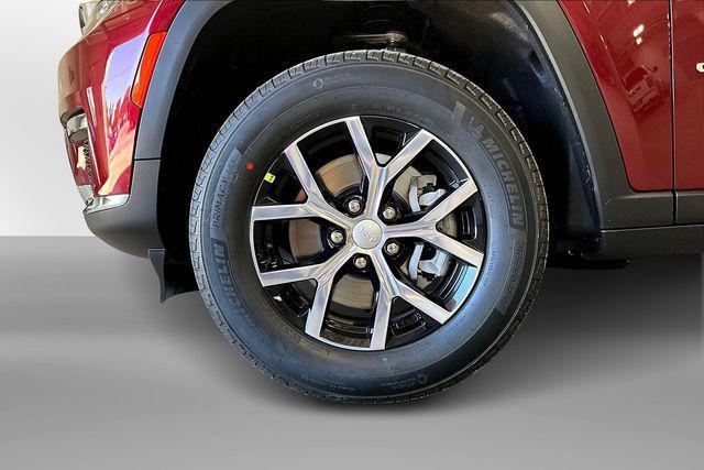 new 2025 Jeep Grand Cherokee L car, priced at $43,321